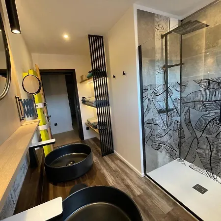 Un Petit Coin D'alsace De Prestige